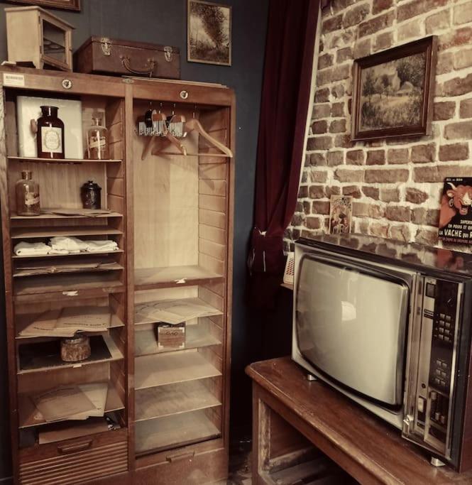Escap'Home - Appartement Insolite Avec Enquete En Autonomie - Escape Game Locked Friville-Escarbotin Exterior foto